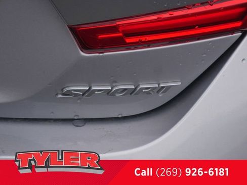 Used 2020 Honda Accord Sport image 14