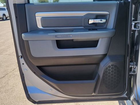 Used 2019 RAM 1500 Lone Star AWD/4WD image 19