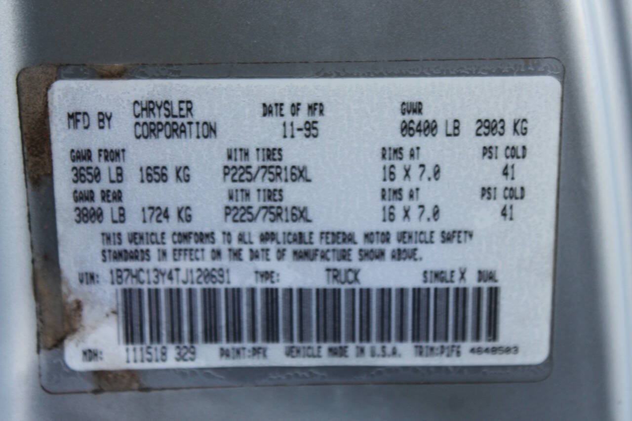 Used 1996 Dodge Ram 1500 Truck 2WD Club Cab image 19