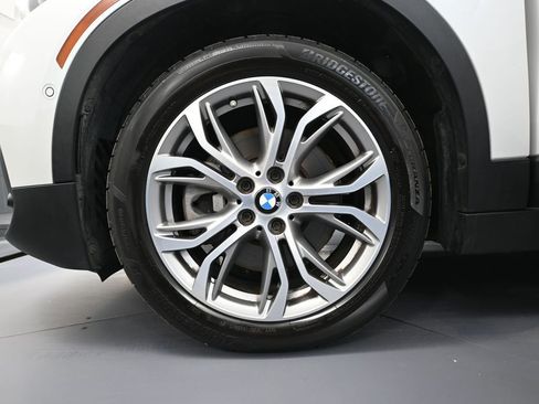 Used 2018 BMW X2 sDrive28i w/ Premium Package image 17