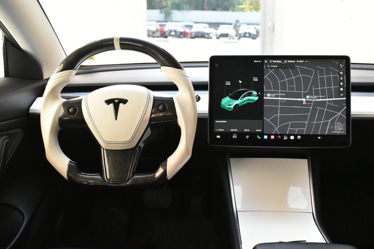 Used 2020 Tesla Model 3 Standard Range Plus RWD image 22