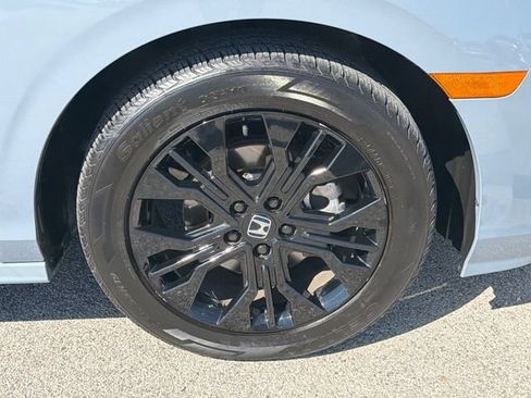 Used 2025 Honda Odyssey Sport-L image 48
