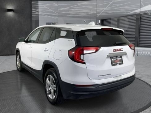 Used 2024 GMC Terrain SLE FWD image 6