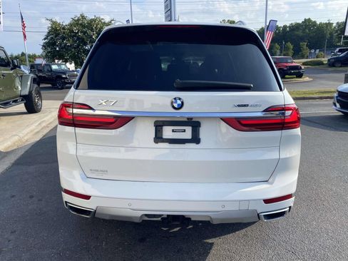 Used 2021 BMW X7 xDrive40i w/ Luxury Seating Package AWD/4WD image 6