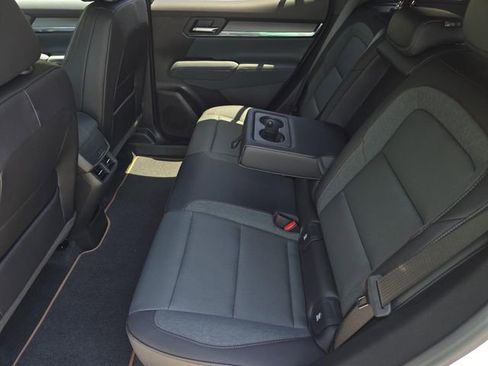 New 2026 GMC Terrain AT4 AWD/4WD image 18