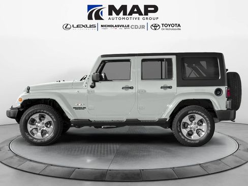 Used 2017 Jeep Wrangler 75th Anniversary image 5