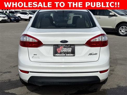 Used 2019 Ford Fiesta SE image 4