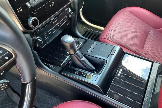 Used 2023 Lexus GX 460 Premium w/ Premium Package AWD/4WD image 18