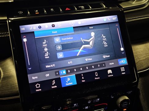 Used 2021 Jeep Grand Cherokee L Overland image 27