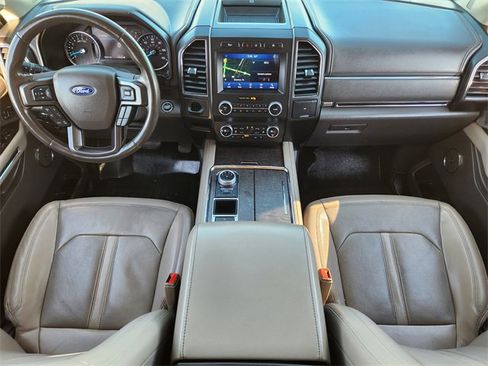 Used 2021 Ford Expedition Max Limited image 26
