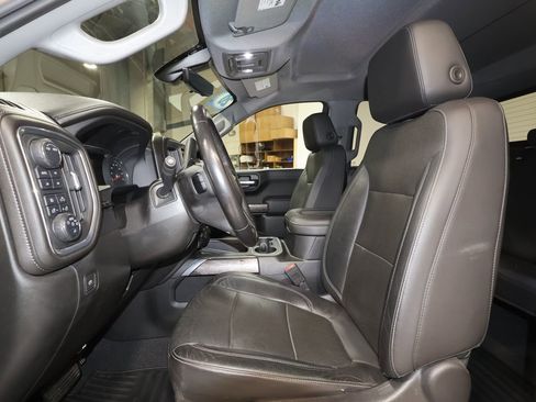 Certified 2020 Chevrolet Silverado 1500 LTZ w/ Technology Package image 25