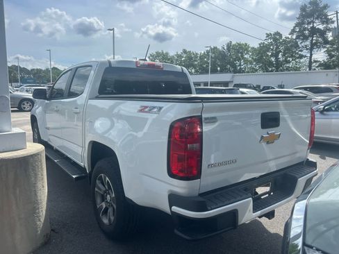 Used 2015 Chevrolet Colorado Z71 image 5