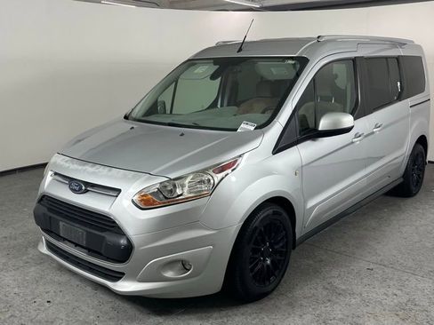 Used 2017 Ford Transit Connect Titanium FWD image 11