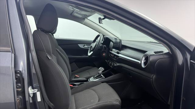 Used 2023 Kia Forte LXS FWD image 22