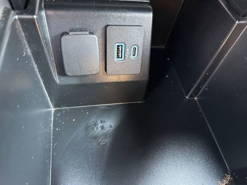 Used 2023 Ford Explorer Timberline w/ Timberline Technology Package image 19