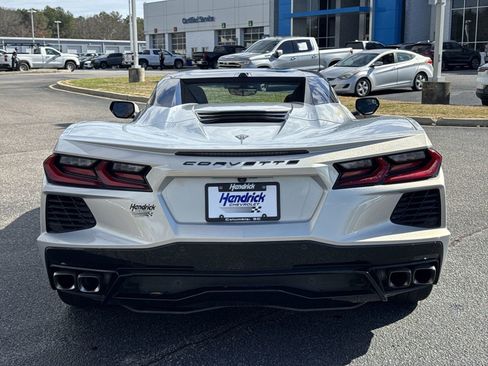 Used 2023 Chevrolet Corvette Stingray Convertible image 9