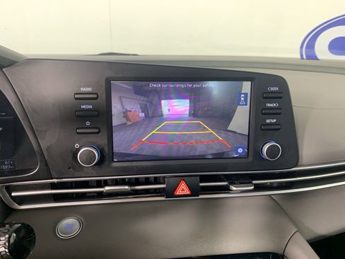 Used 2023 Hyundai Elantra SEL w/ Cargo Package image 27