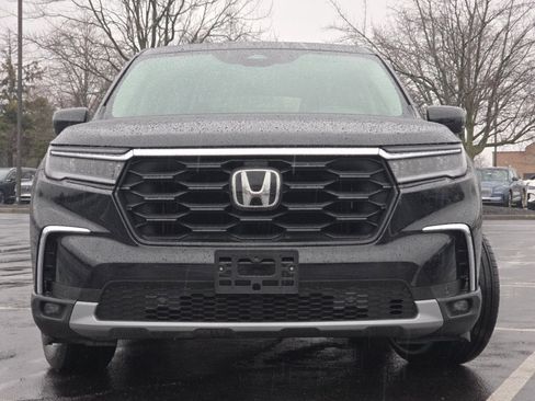 Certified 2025 Honda Pilot EX-L image 12