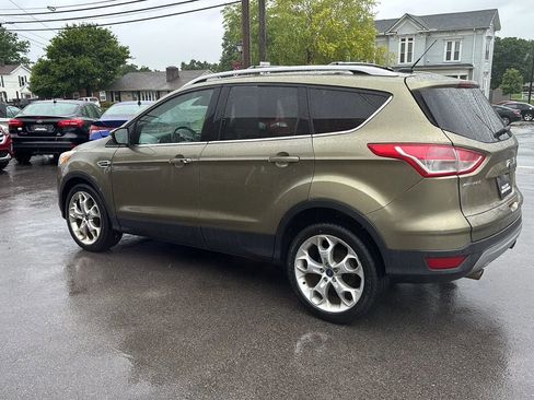 Used 2013 Ford Escape Titanium w/ Parking Technology Pkg FWD image 8