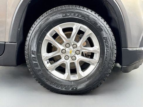 Used 2018 Chevrolet Traverse LT AWD/4WD image 43