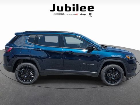 New 2026 Jeep Compass Latitude AWD/4WD image 35