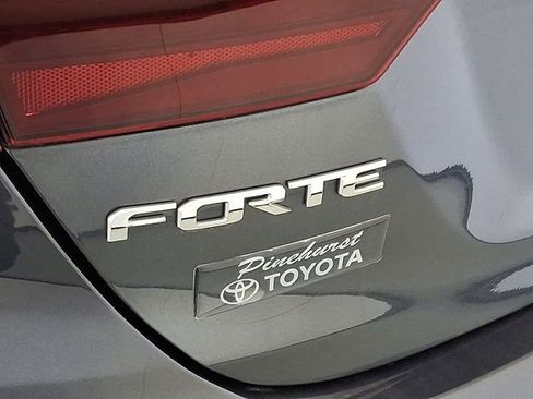 Used 2021 Kia Forte LXS image 29