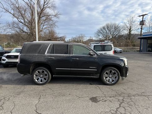 Used 2016 GMC Yukon Denali w/ Open Road Package image 10