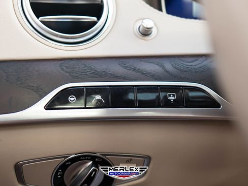 Used 2018 Mercedes-Benz S 560 4MATIC Sedan w/ AMG Line Exterior image 40
