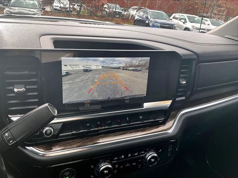 Used 2022 GMC Sierra 1500 Elevation image 18