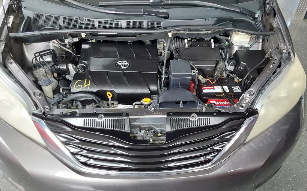Used 2011 Toyota Sienna LE FWD image 20