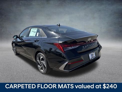 New 2025 Hyundai Elantra Limited image 3