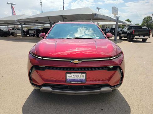 New 2025 Chevrolet Equinox EV LT w/ Convenience Package II FWD image 14