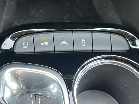 Certified 2023 Buick Encore GX Preferred w/ Cold Weather Comfort Package AWD/4WD image 28