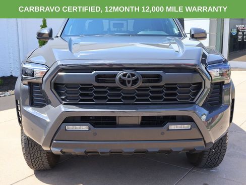 Used 2025 Toyota Tacoma TRD Off-Road w/ TRD Off Road Upgrade Package AWD/4WD image 2