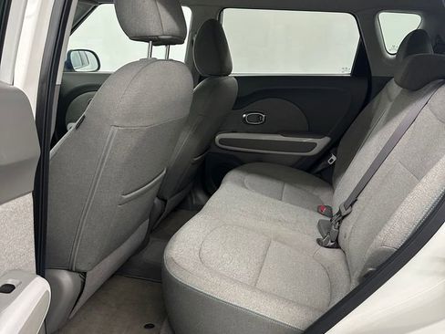 Used 2017 Kia Soul EV-e image 24