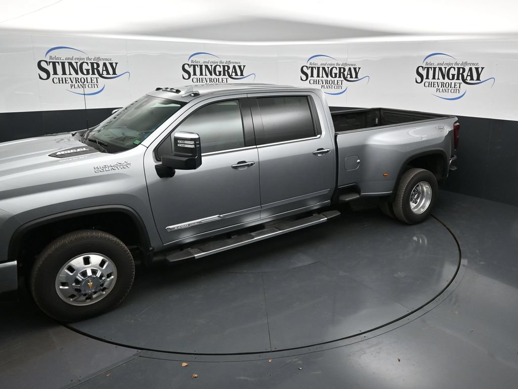 Used 2026 Chevrolet Silverado 3500 High Country w/ Technology Package AWD/4WD image 20