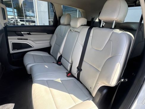Used 2020 Kia Telluride S w/ S 8 Passenger Seating Package FWD image 20