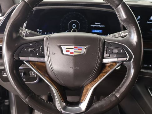 Used 2021 Cadillac Escalade Sport Platinum w/ LPO, ONYX Package AWD/4WD image 3