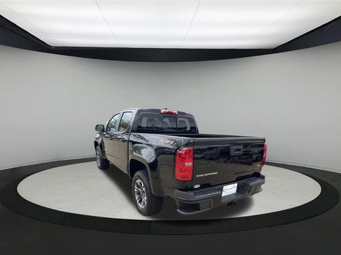 Used 2022 Chevrolet Colorado Z71 AWD/4WD image 5