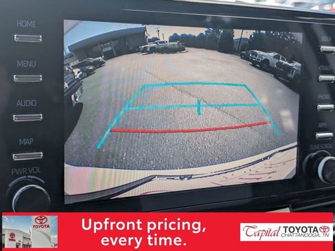 Used 2021 Toyota Sienna XSE FWD image 24
