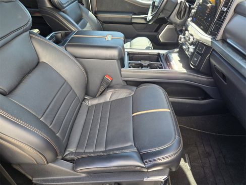 Used 2024 Ford F350 Platinum image 13