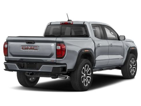 Used 2024 GMC Canyon AT4 w/ Technology Package image 3