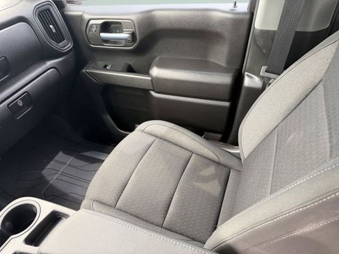 Used 2023 Chevrolet Silverado 1500 Custom RWD image 17