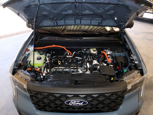 New 2026 Ford Maverick Lariat AWD/4WD image 21