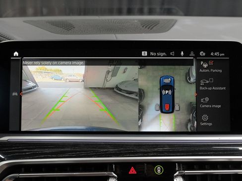 Used 2022 BMW X7 M50i w/ Executive Package image 27