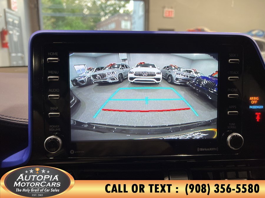 Used 2022 Toyota C-HR XLE FWD image 26