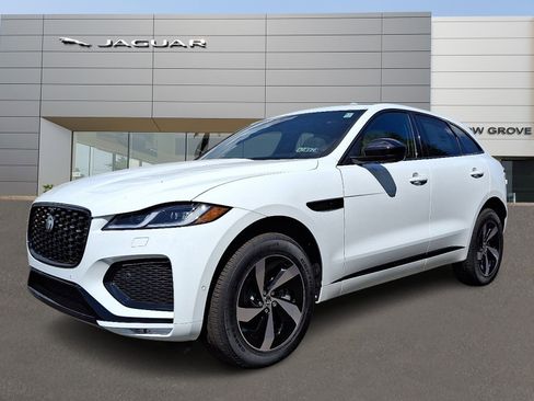New 2026 Jaguar F-PACE R-Dynamic S image 1