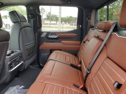 New 2026 GMC Sierra 1500 Denali Ultimate AWD/4WD image 12