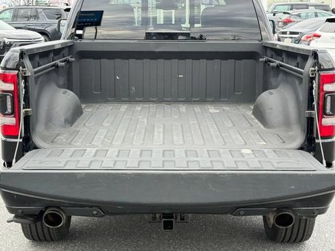 Used 2020 RAM 1500 Limited w/ Black Appearance Package AWD/4WD image 24