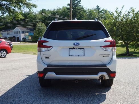 Used 2020 Subaru Forester Touring AWD/4WD image 6